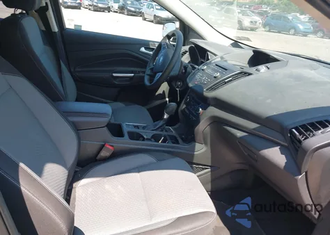 2017 Ford Escape Se from USA, damaged, VIN 1FMCU9GD5HUE00196